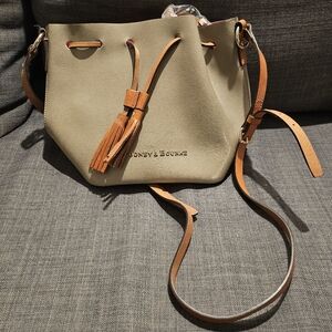 Dooney & Bourke Bucket bag